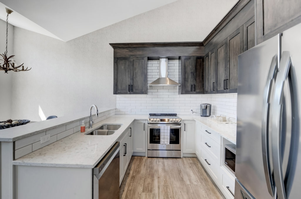 AAC81FF6-57AE-4D9C-89BA-4FCB2FE3CE84