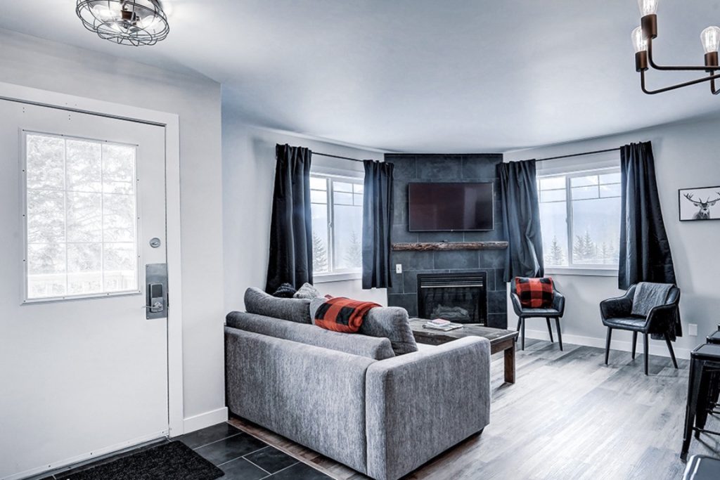 286ED02E-E96B-4947-8C31-60202C0E63DF